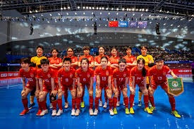 西甲-拉菲尼亚梅开二度 巴萨主场2-0完胜奥萨苏纳